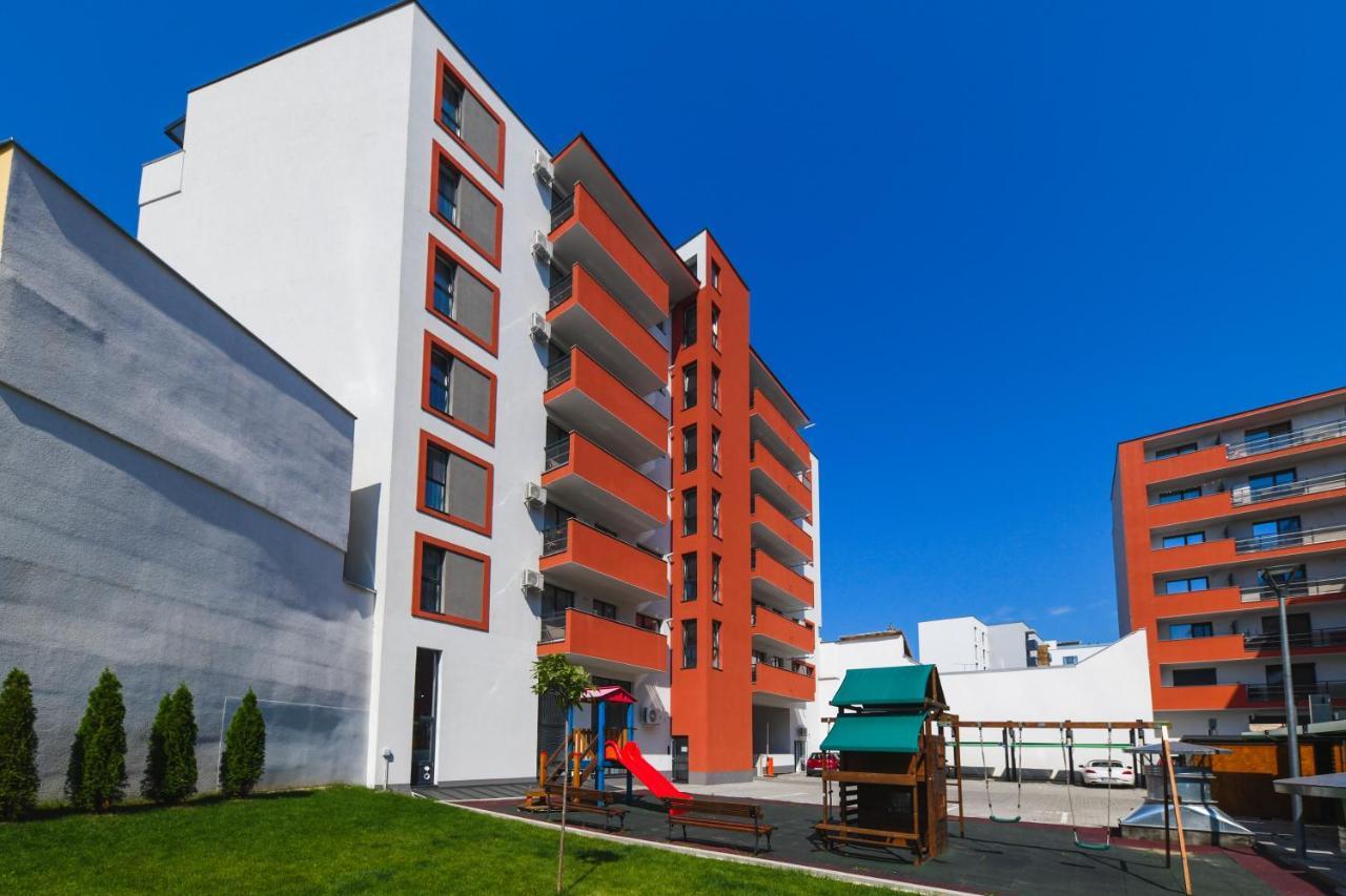 Panoramic Apartment With Terrace Cluj-Napoca Luaran gambar