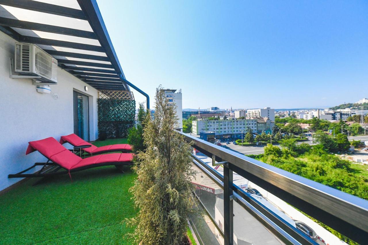 Panoramic Apartment With Terrace Cluj-Napoca Luaran gambar