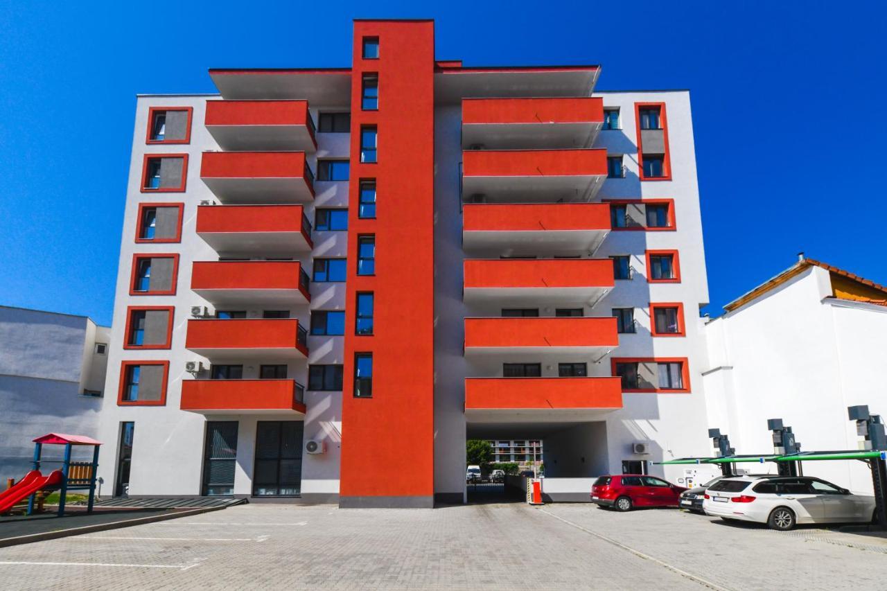 Panoramic Apartment With Terrace Cluj-Napoca Luaran gambar